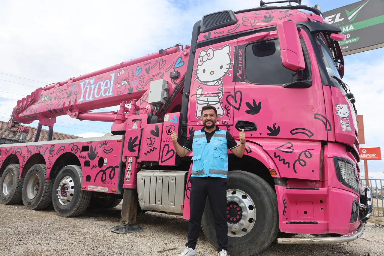 Kızının bir sözüyle başladı, şimdi arayan arayana! Fotoğraf çektirmeden gitmiyorlar