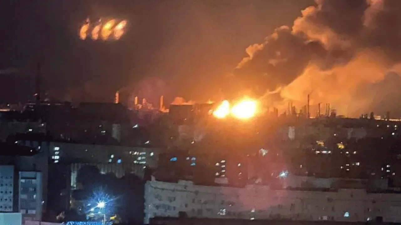 Ryazan petrol rafinerisi vuruldu! Ukrayna'dan Rusya'ya büyük saldırı 