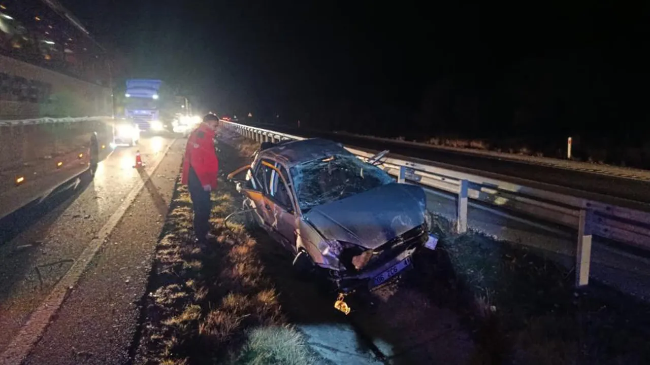 Çorum'da kaza! Otostop çektiği araç sonu oldu, yaralılar da var