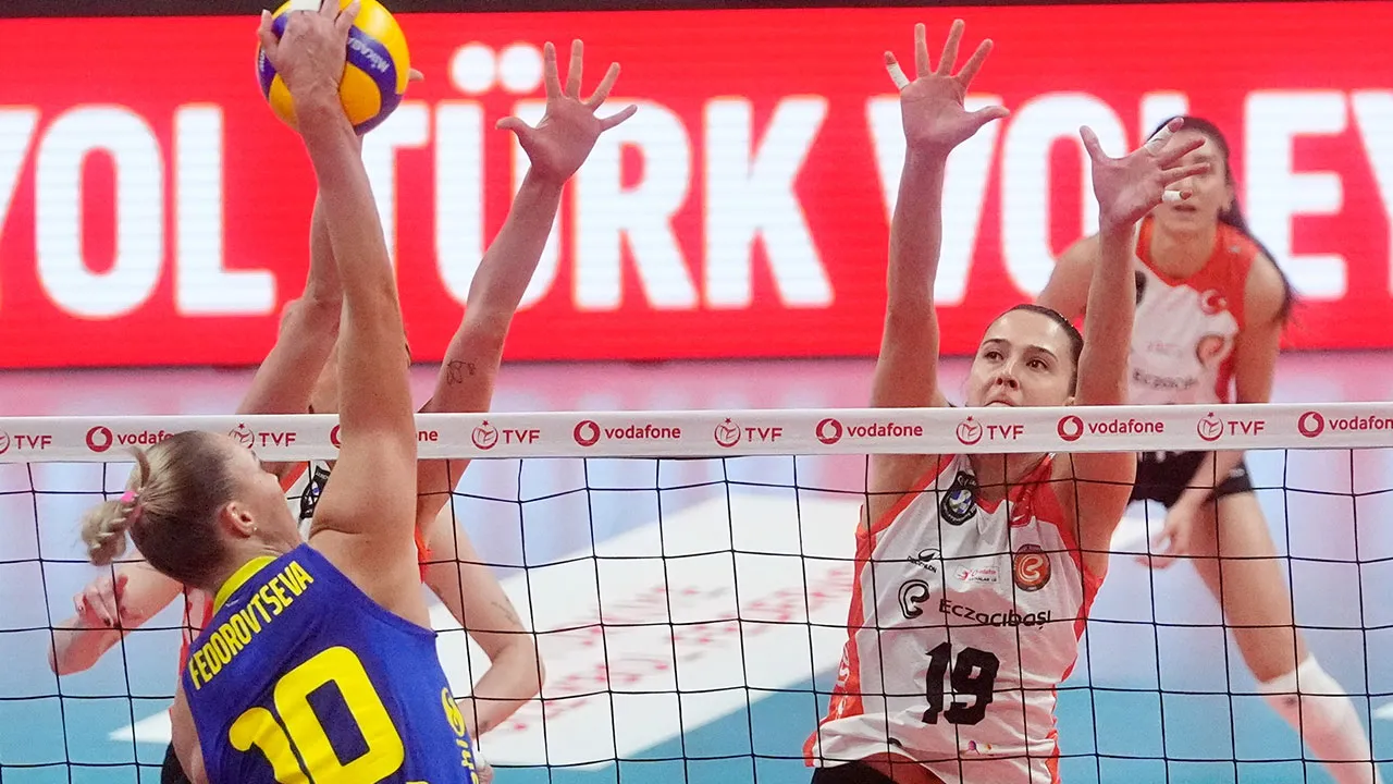 Fenerbahçe derbide kazanıp 5'te 5 yaptı