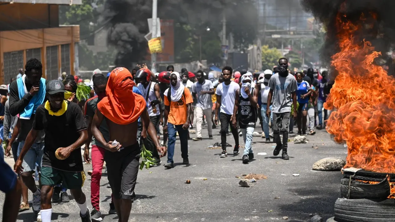 Haiti’de ABD piyadeleri çetelerle çatıştı!