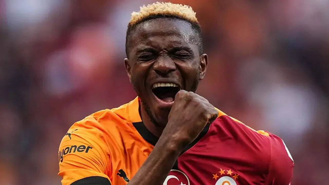 Victor Osimhen yılın futbolcusu ödülüne aday gösterildi