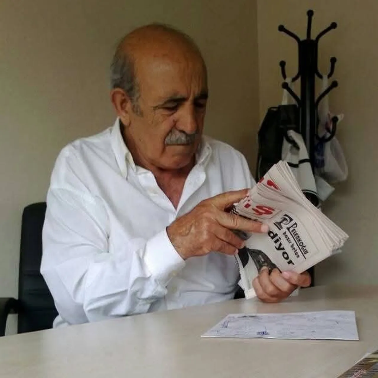 Bartın Barış Gazetesi'nin sahibi Hikmet Sönmez
