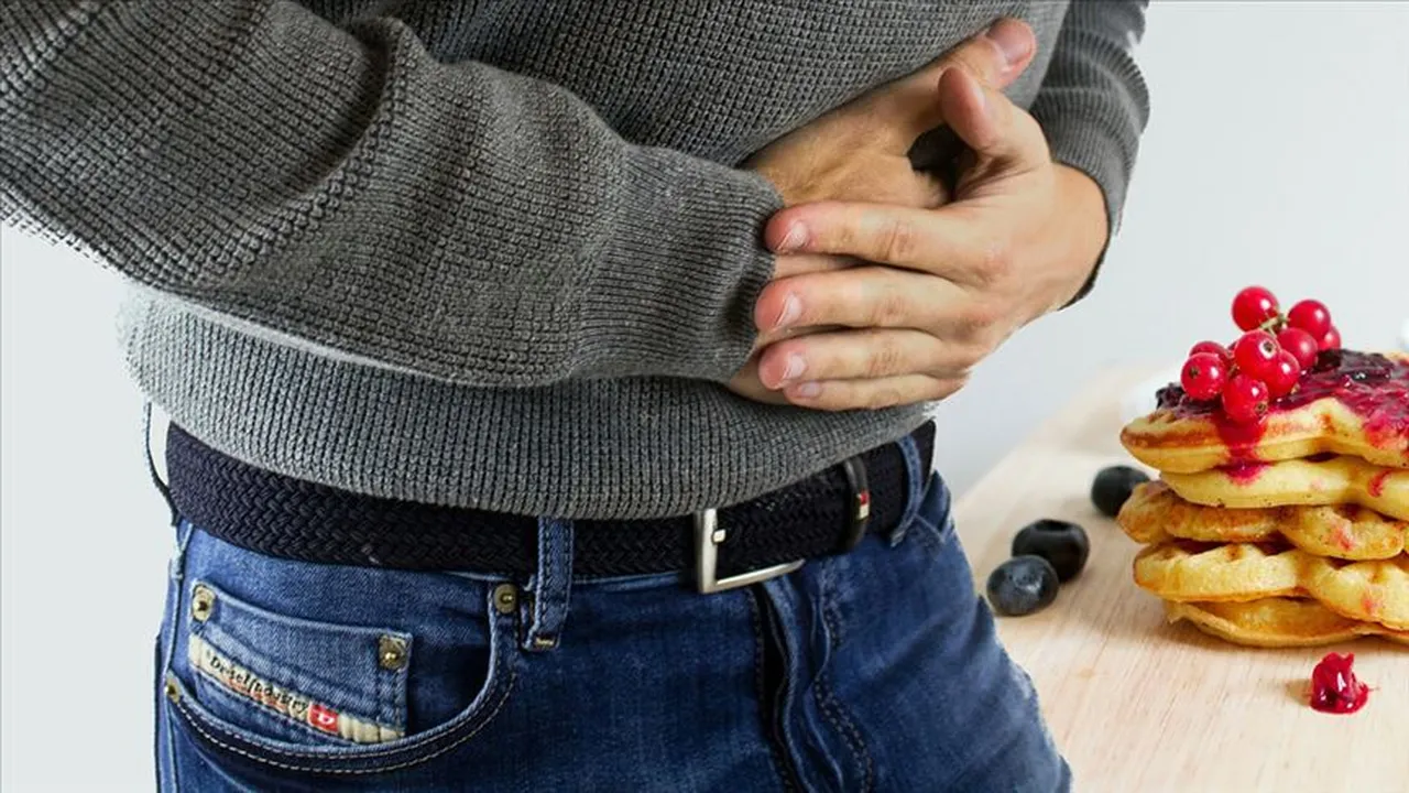 Bir aile daha zehirlenme şüphesiyle hastanede! Bu kez tavuktan şüpheleniliyor...