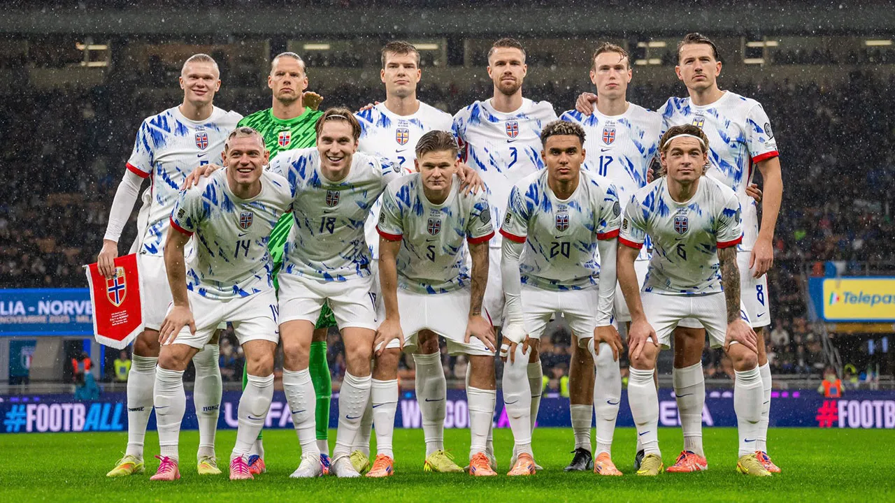 Haaland şov yaptı, Norveç Dünya Kupası biletini kaptı! İtalya fark yedi