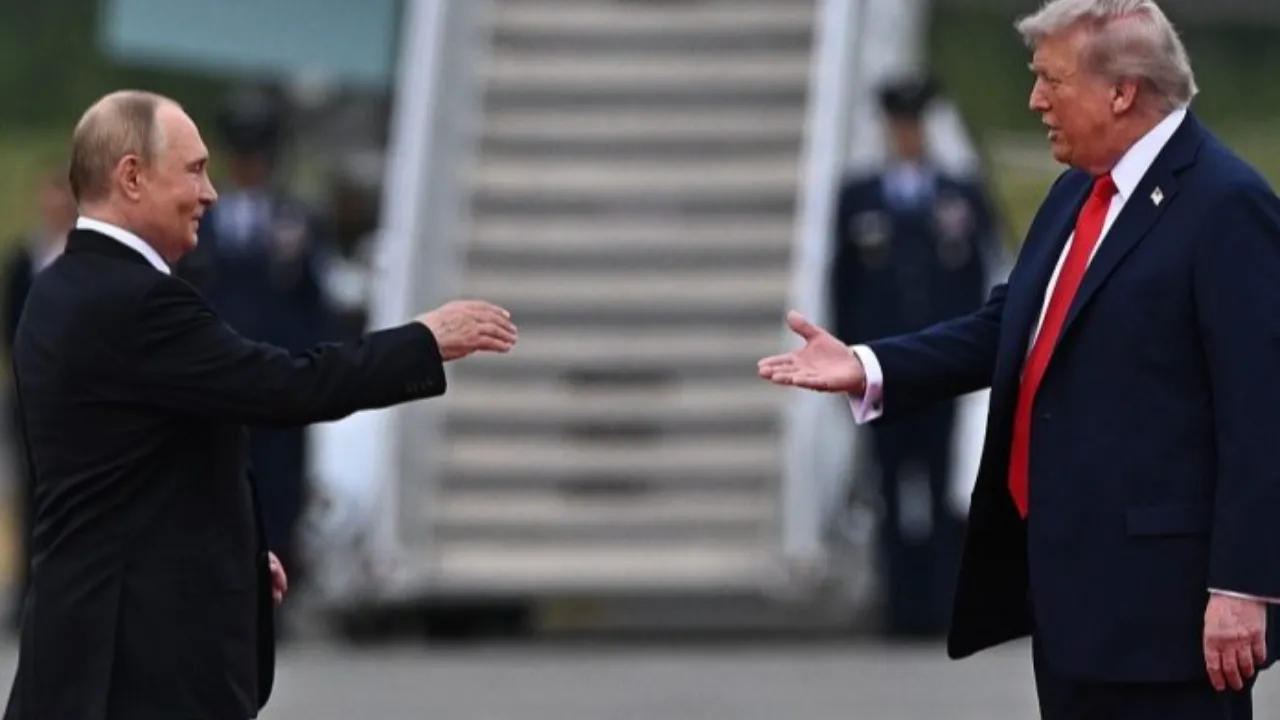 Kremlin’den merak uyandıran çıkış: Putin–Trump görüşmesini kim kilitledi?