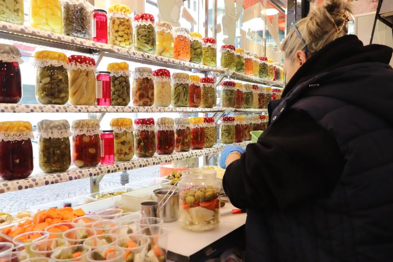 'Neşeli Günler' gerçek oldu! En çok müşteriye yaradı! Filmi aratmadı...