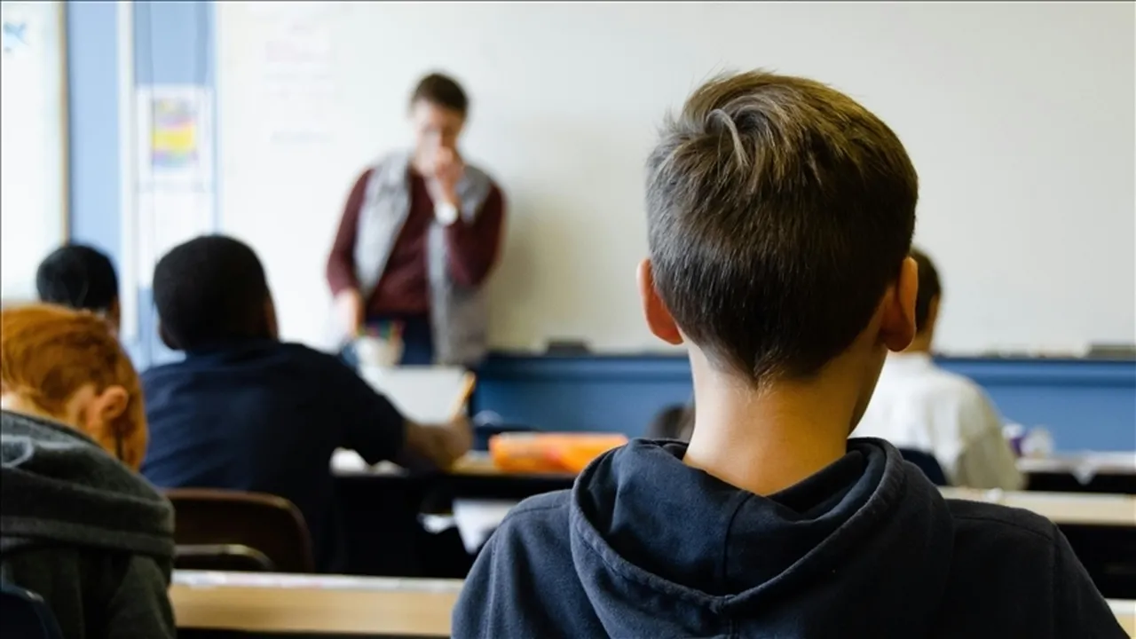 Akran zorbalığı sınıftan çıktı! Vakaların yüzde 70i toplumsal hayatta