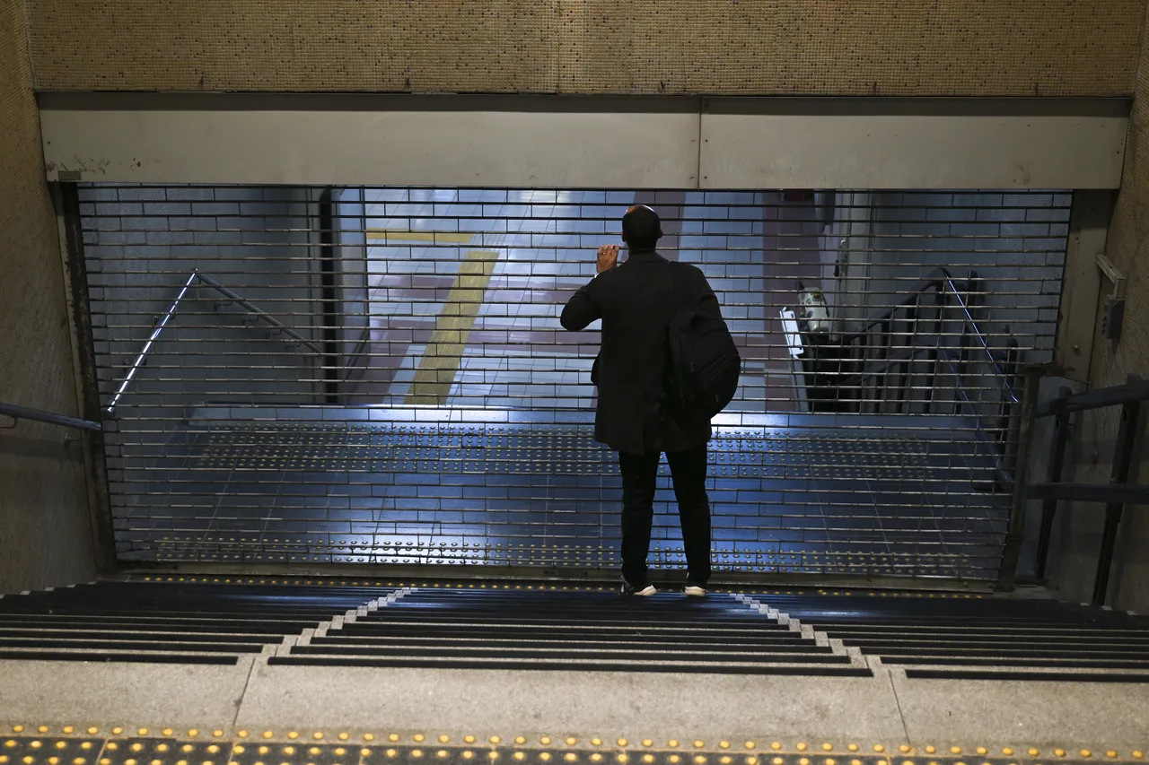 Başkentte ANKARAY arızalandı, vatandaş mağdur oldu! Seferler geçici olarak durdu