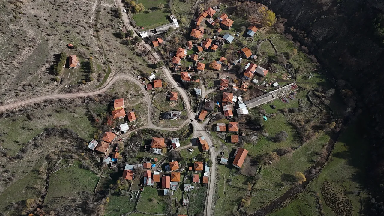 Bir mahalle sular altında kalacak! Kabirler tek tek taşınıyor