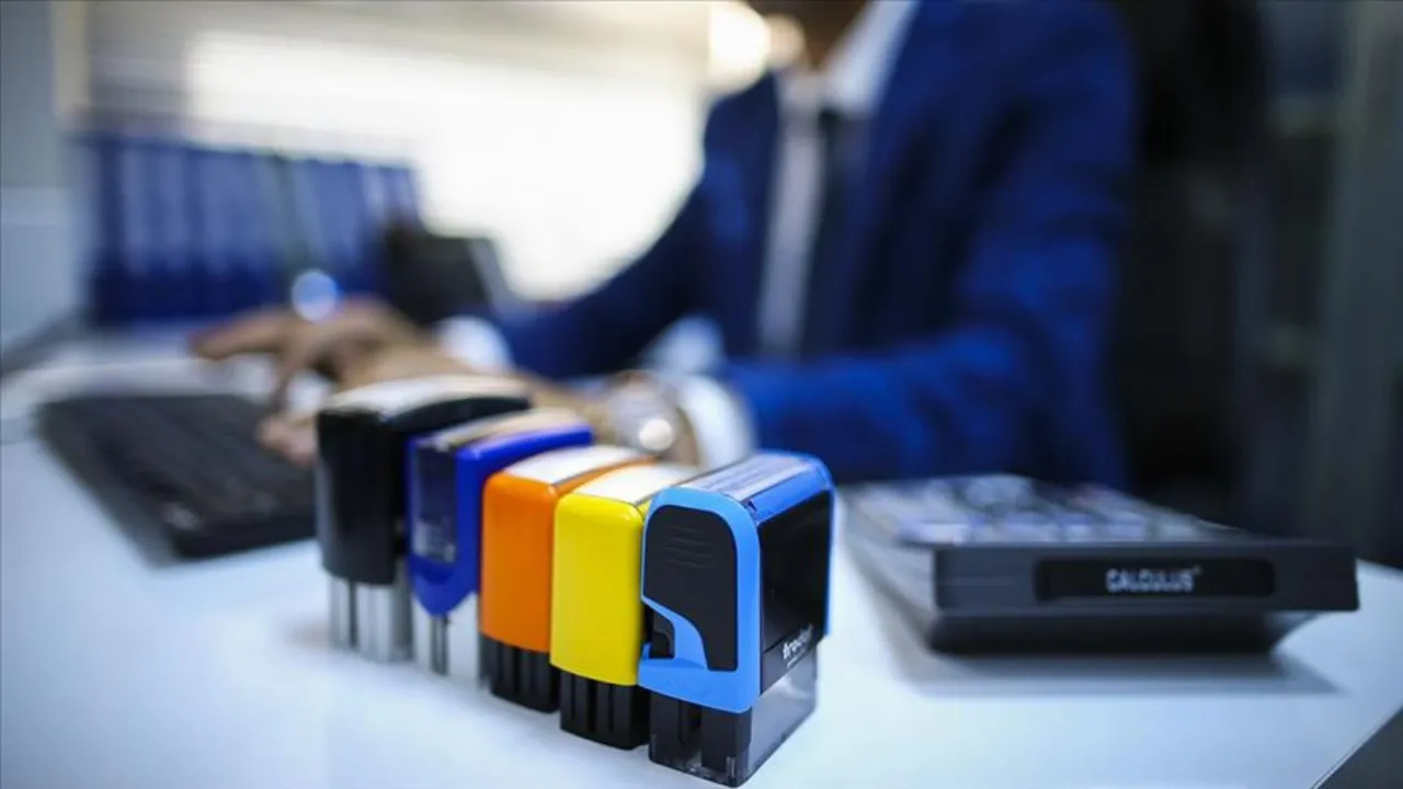 Ticaret Bakanlığı 60 uzman yardımcısı alacak! İşte şartlar... 