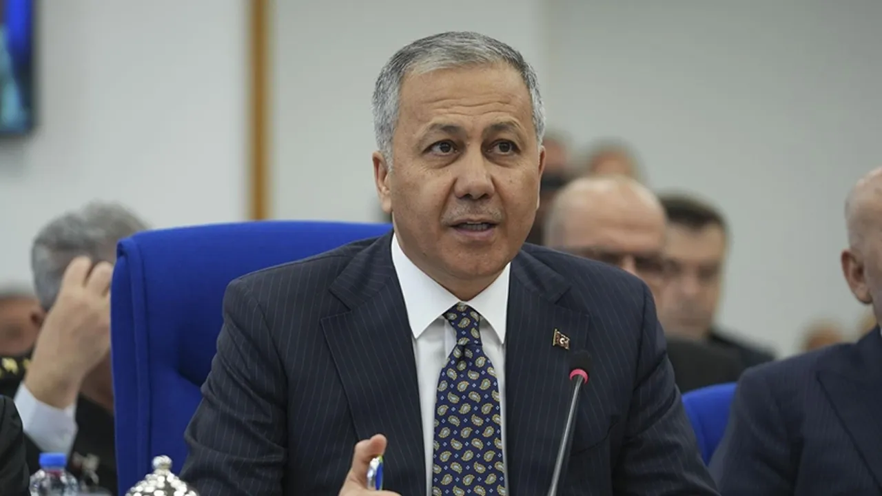 Bakan Yerlikaya açıkladı: Soruşturma izni en çok AK Parti’de