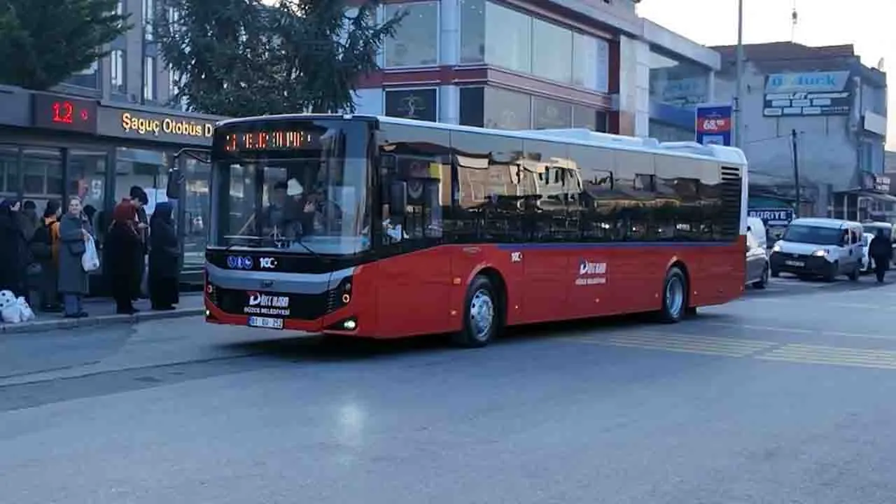 Belediyeden öğrencilere büyük indirim! 20 liralık otobüs bileti 9,60 TL oldu