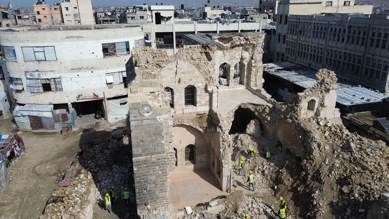 Gazze'de kültür katliamı! Paşa Sarayı’nı yıkıp 20 bin eser çaldılar