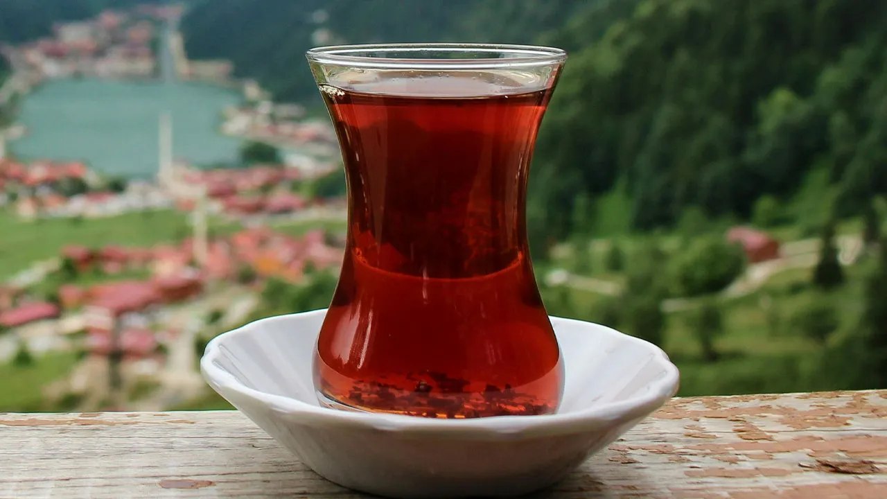 ÇAYIN KARANLIK YÜZÜ