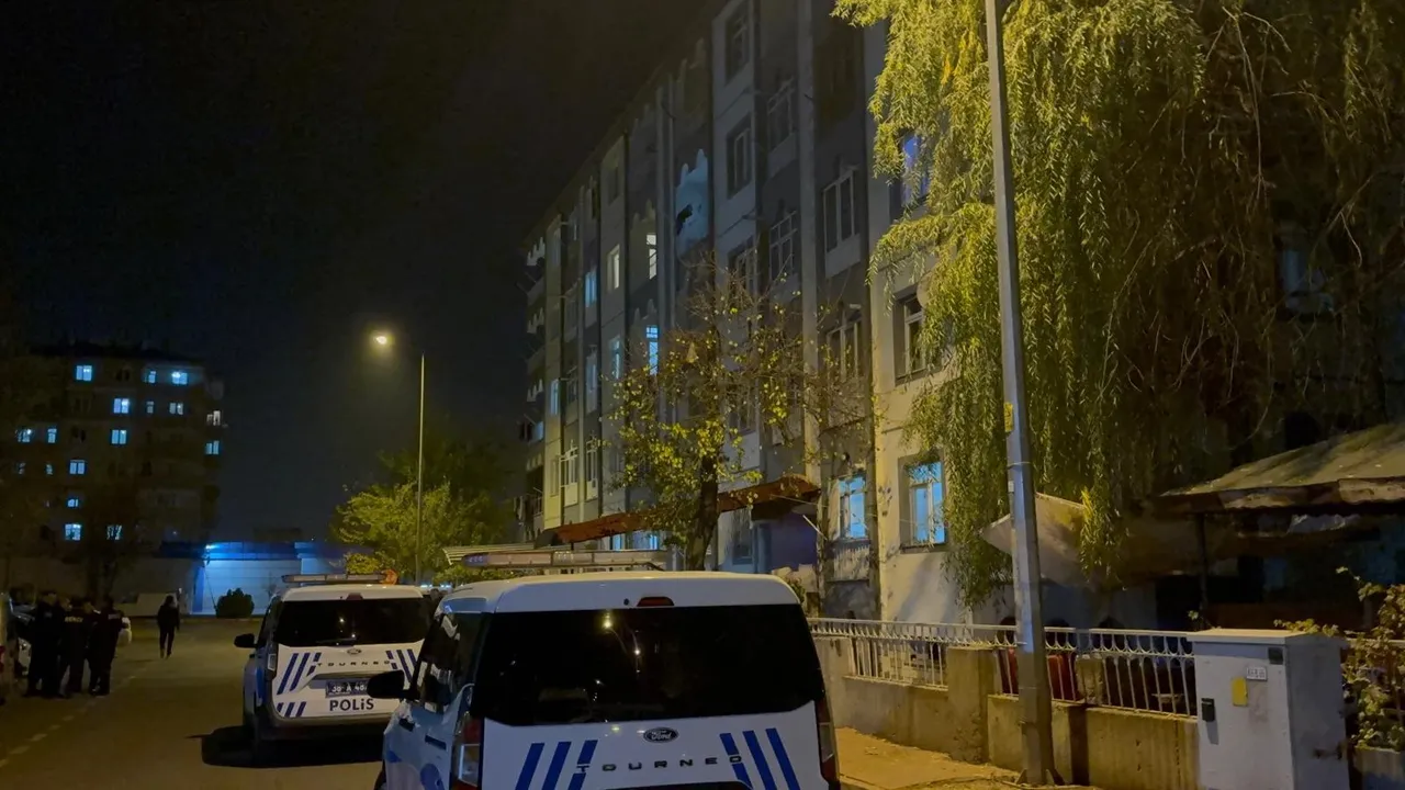 Kayseri’de 3 gün arayla dehşet: Abla ve kardeş aynı pencereden atladı