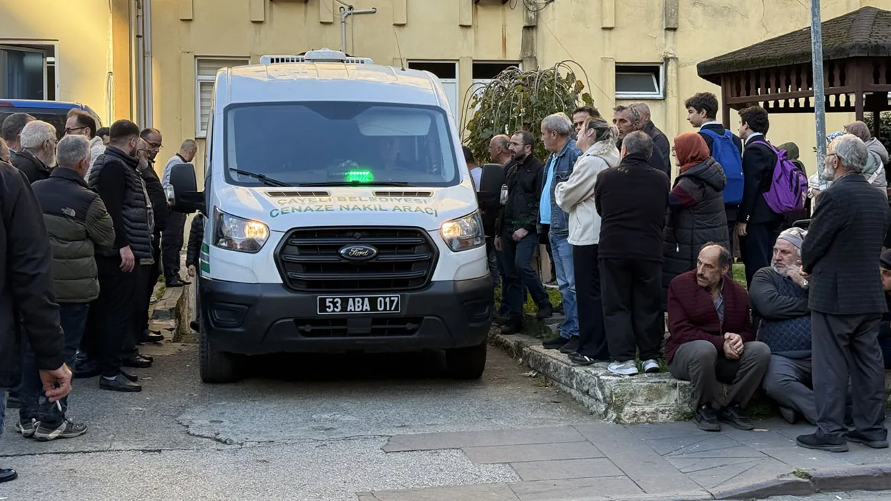 Rize'de serender devrildi: 2 kişi öldü, 1 kişi yaralandı