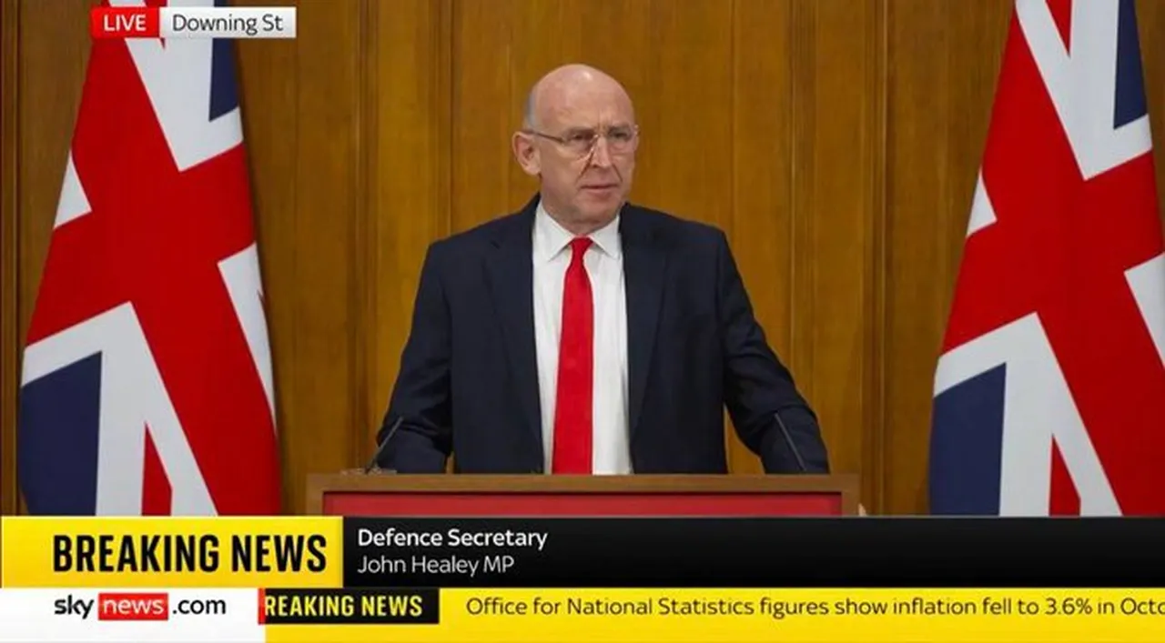 İngiltere açıklarında gerilim tırmandı! Rusya’ya ait Yantar adlı casus gemisi, İngiliz pilotlarına lazer tuttuğu iddiasıyla Avrupa’yı alarma geçirdi. Birleşik Krallık Savunma Bakanı John Healey, olayın “tehlikeli bir provokasyon” olduğunu belirterek Moskova’ya mesaj gönderdi