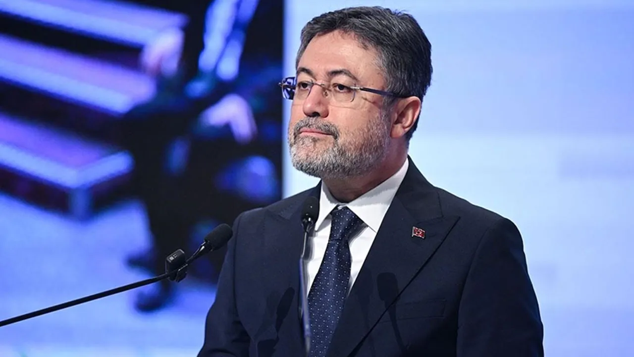 Bakan Yumaklı: Böcek ailesiyle ilgili soruşturma sürüyor