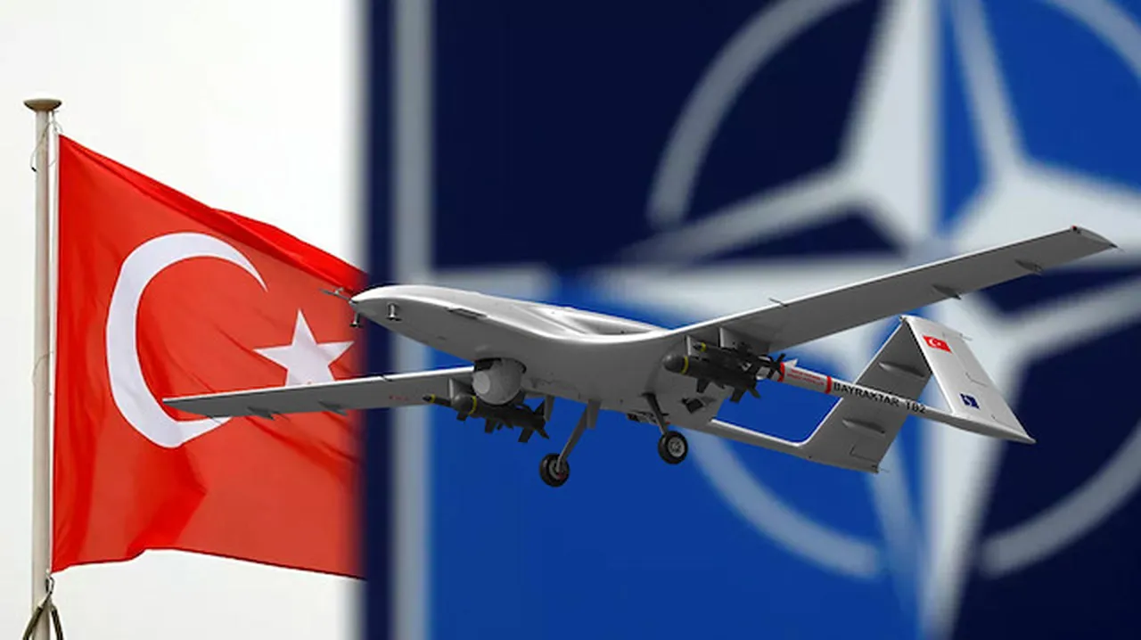 Azerbaycan'ın Ermenistan işgali altındaki topraklarını kurtarmak için başlattığı Karabağ harekatında Türkiye üretimi SİHA'lar etkin şekilde kullanıldı. Dünyanın saniye saniye takip ettiği savaşa dair en stratejik hamleler ve o hamlelere ilişkin görüntüler SİHA'larca servis edildi.