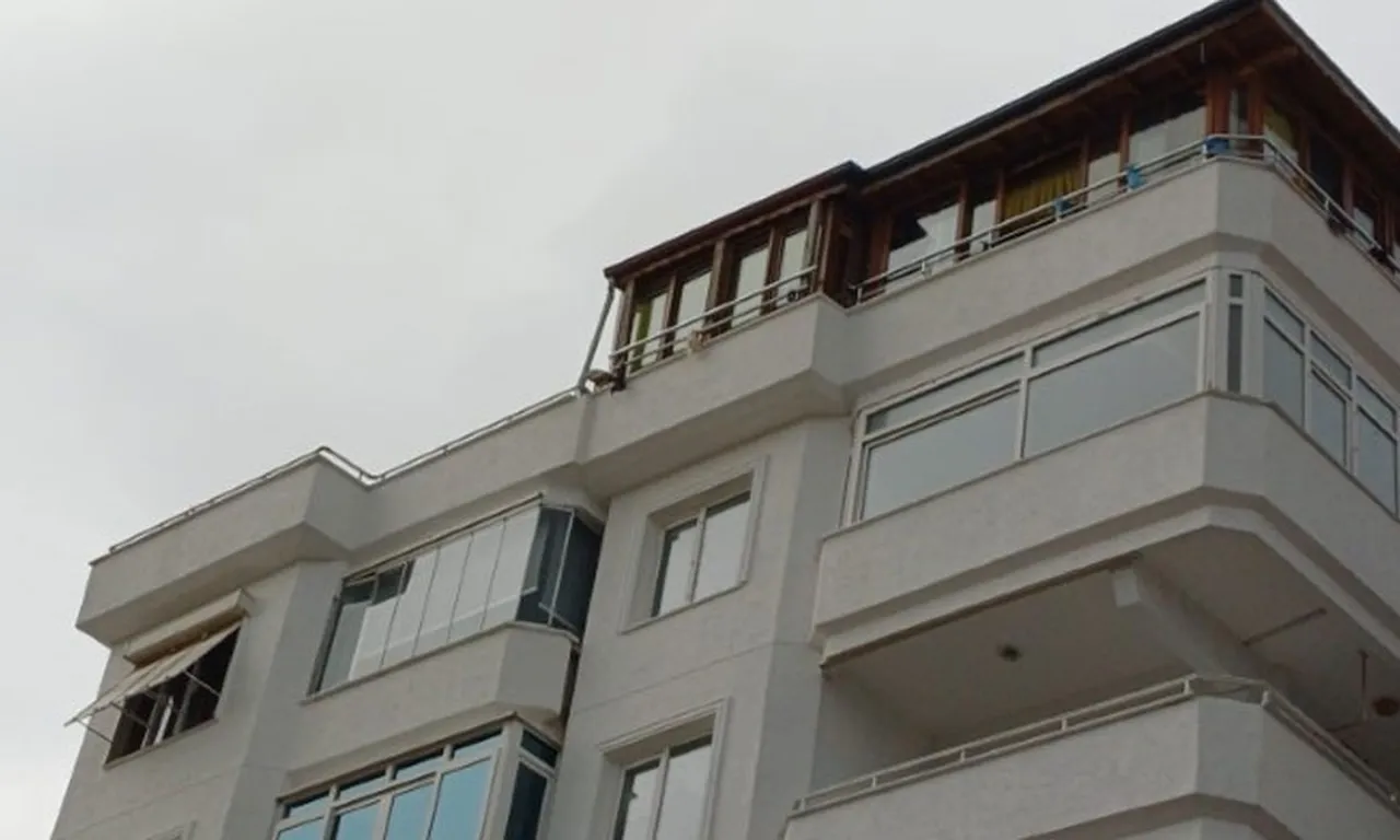 Güllü'nün Yalova'daki evi