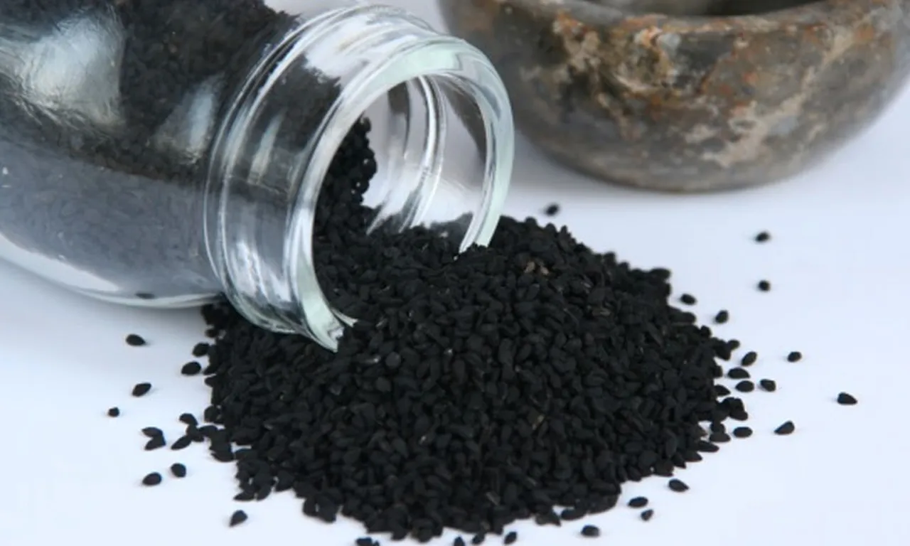 Kolesterolü düşüren baharat! Araştırmalar kanıtladı, günde 1 kaşığı yetiyor