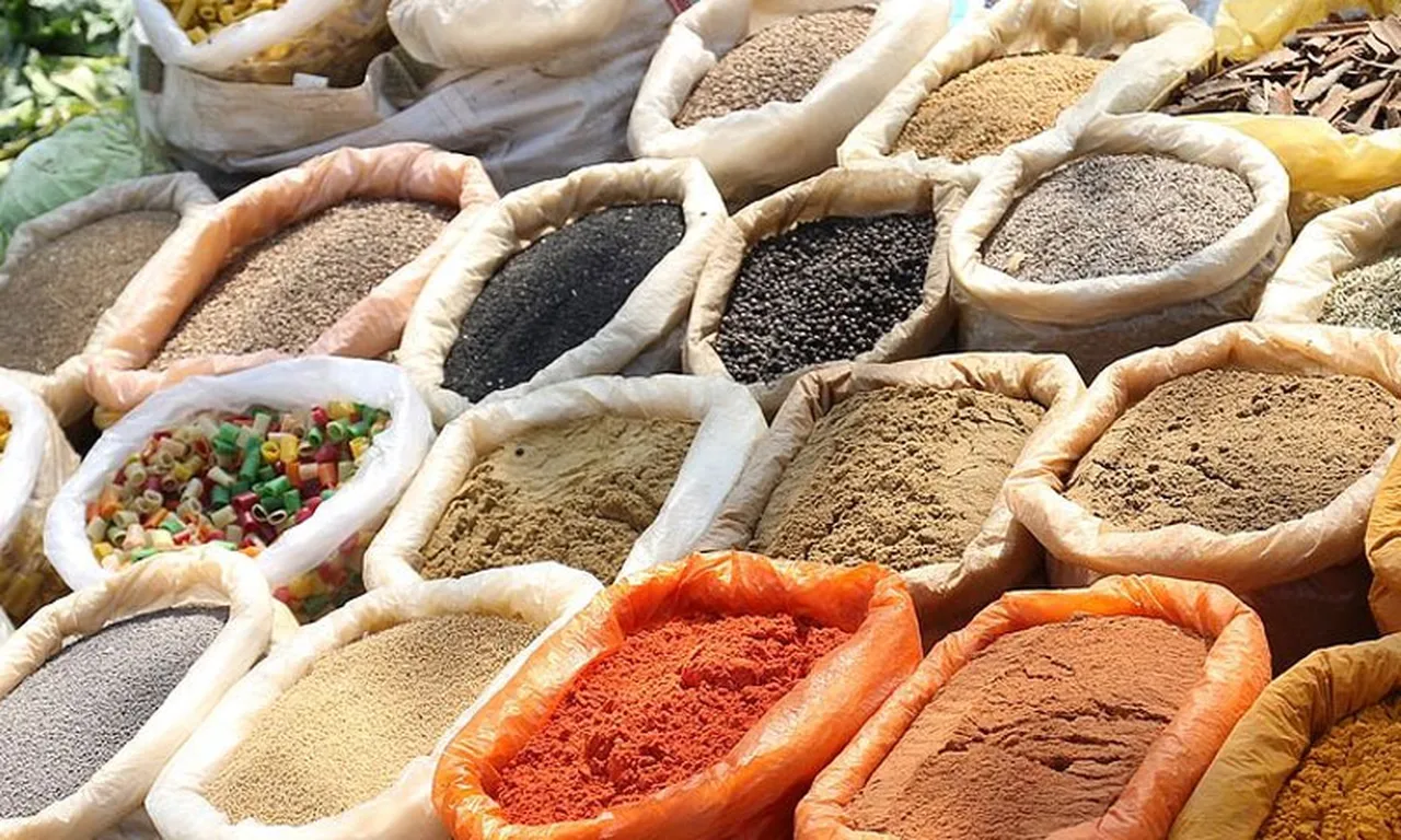 Kolesterolü düşüren baharat! Araştırmalar kanıtladı, günde 1 kaşığı yetiyor