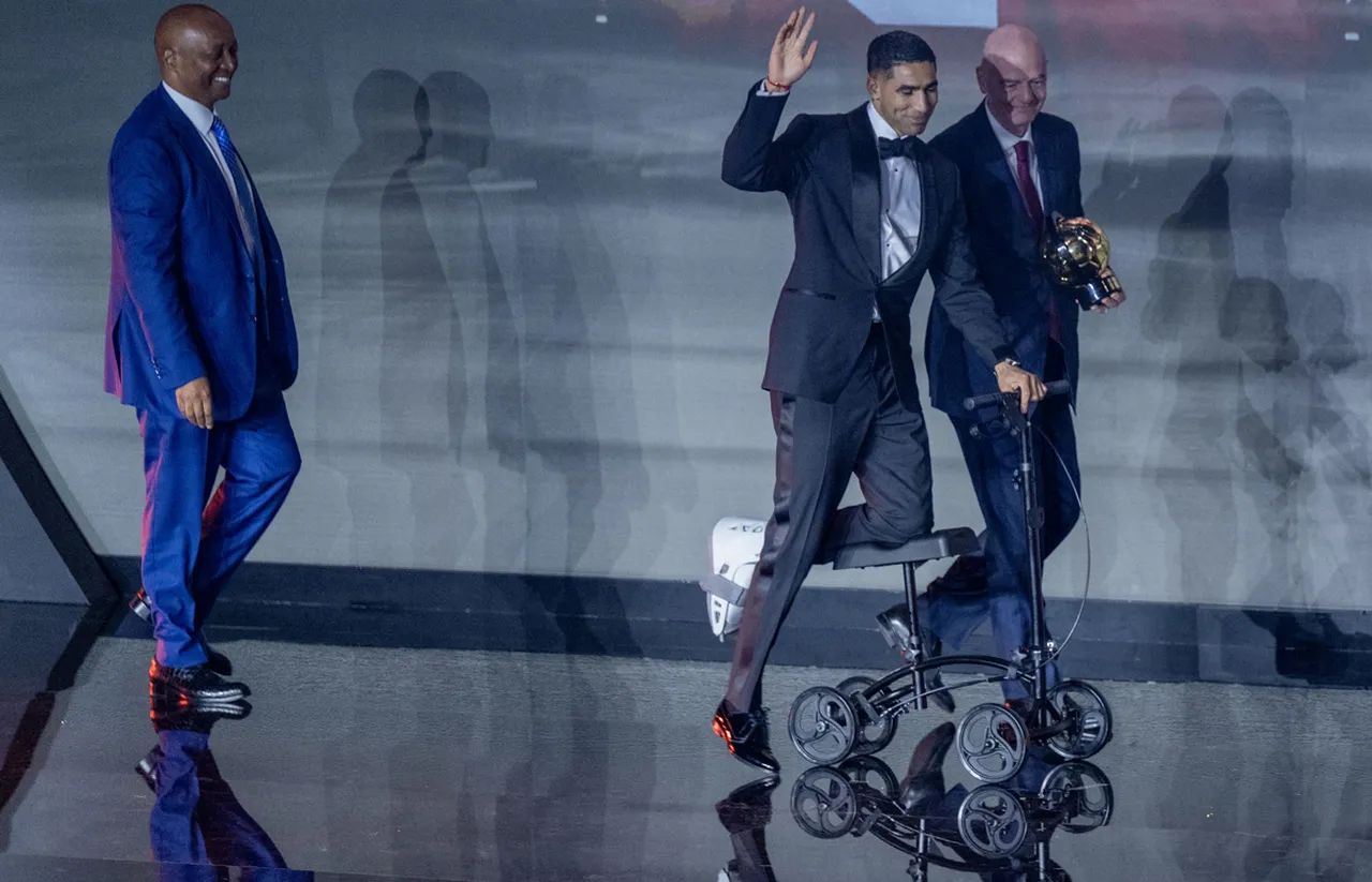 Hakimi ödül töreninde