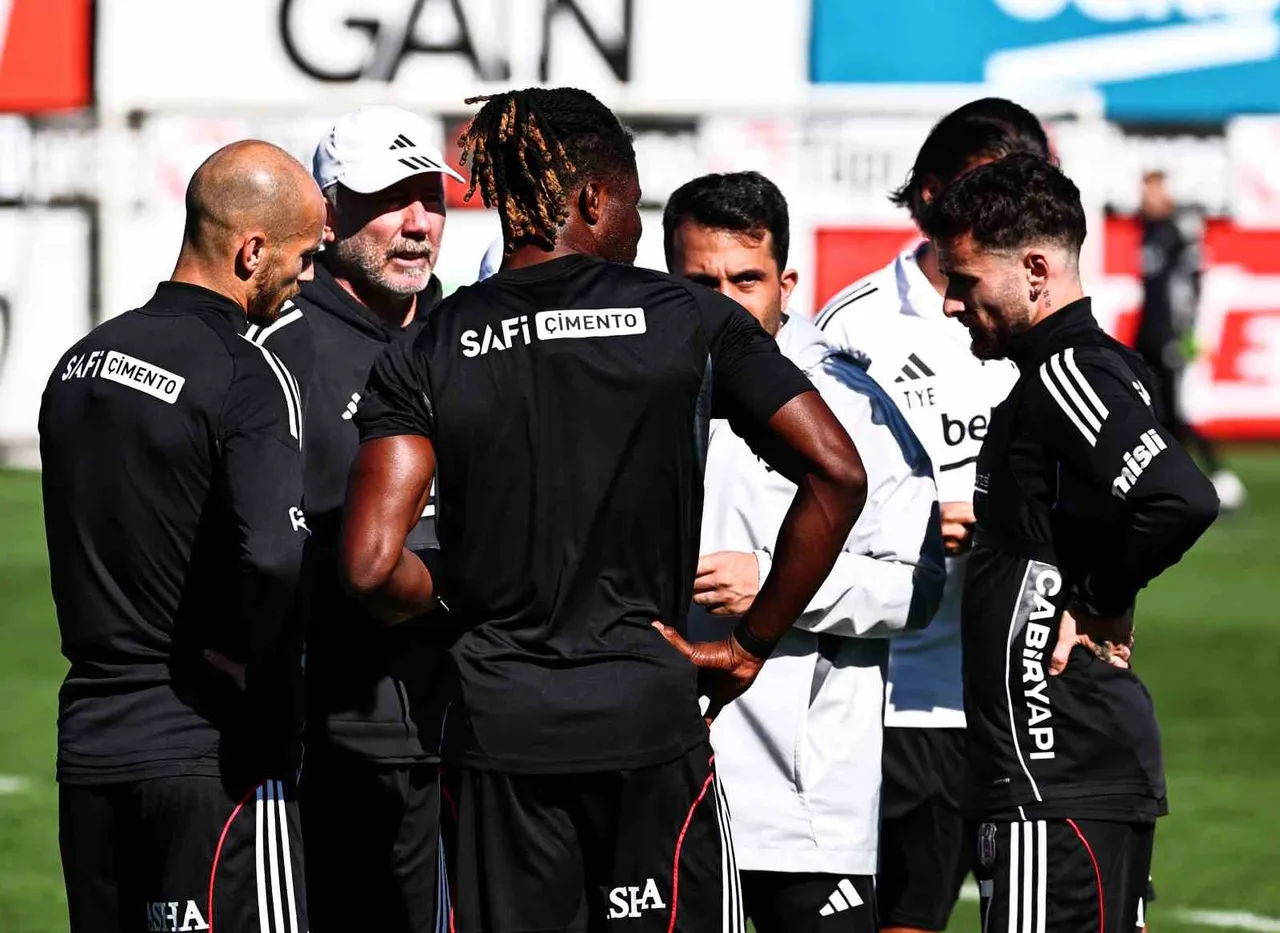 Rafa Silva, 19 Kasım Çarşamba günü yapılan idmana da çıkmadı.