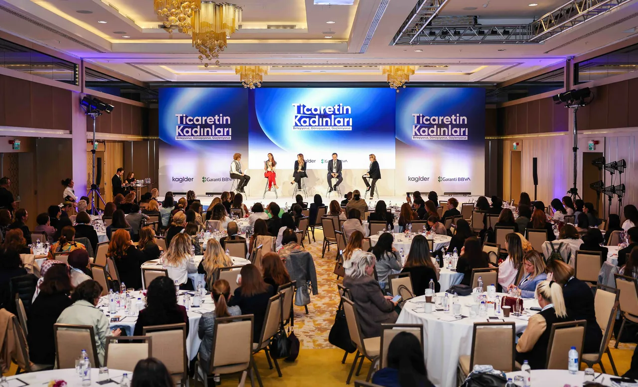 Ticaretin kadınları  İstanbul’da buluştu