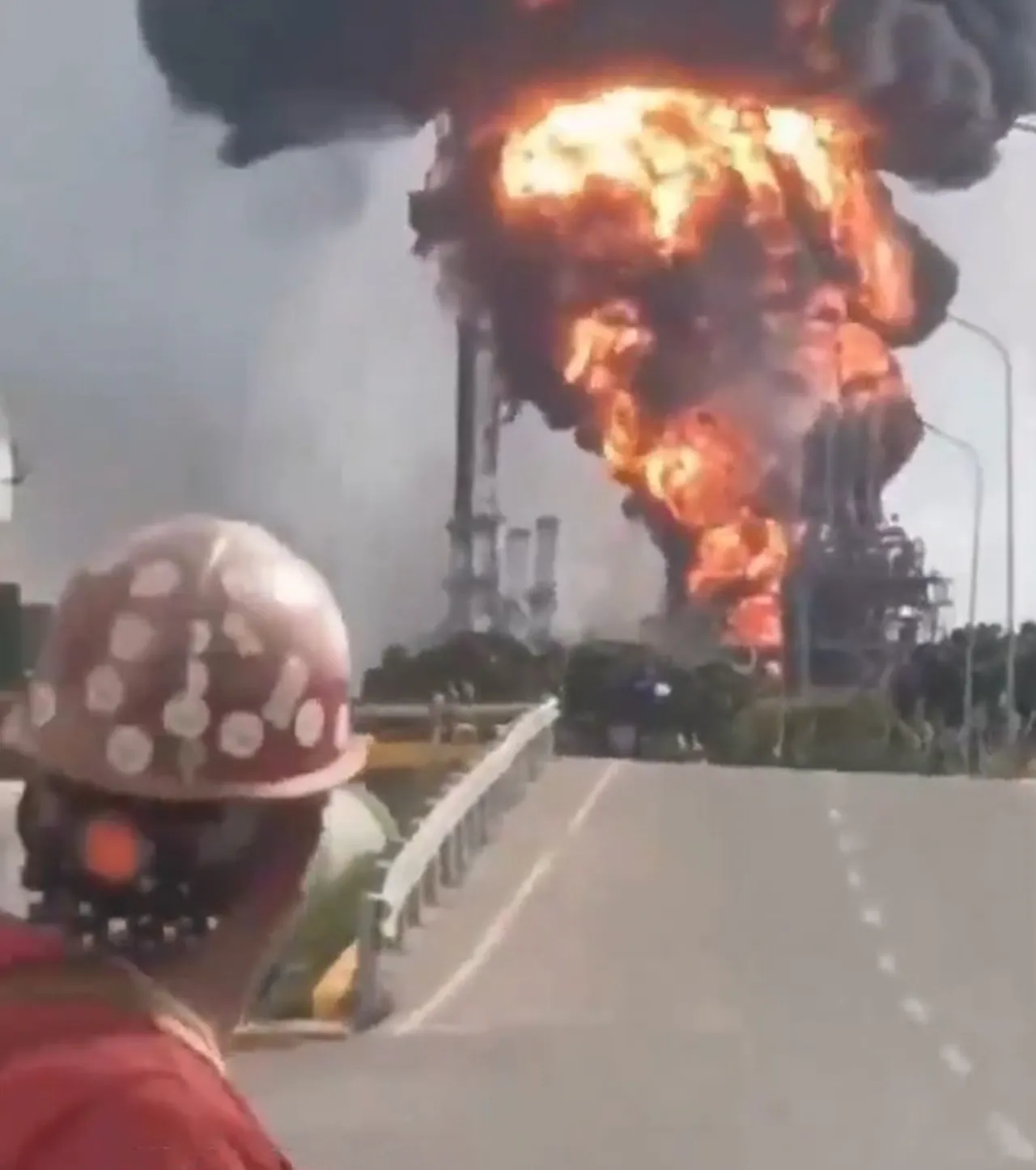 Venezuela'da petrol tesisinde patlama