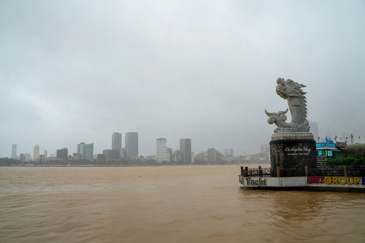Vietnamda sel felaketi büyüyor! Ölü sayısı 41e yükseldi