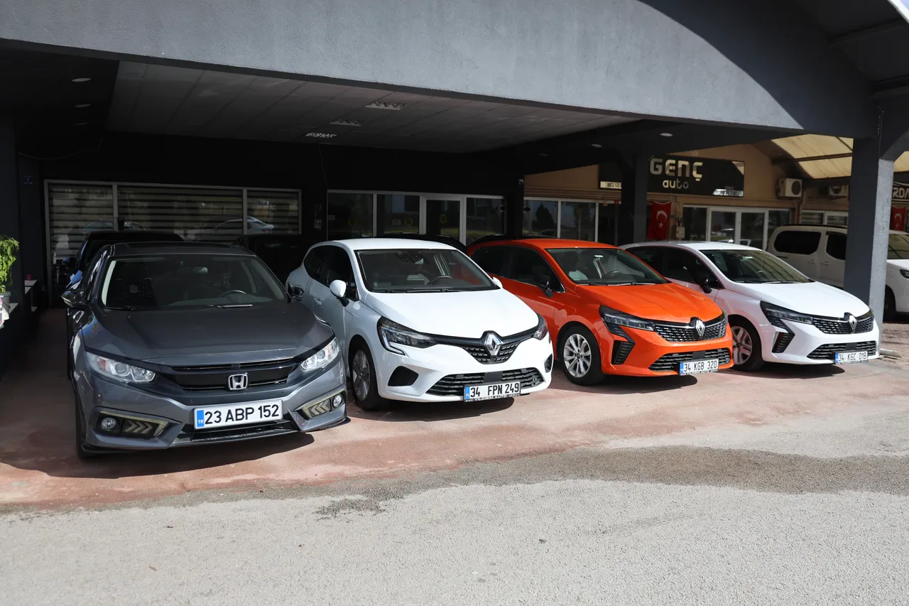 "Araç almanın tam zamanı" diye duyurdular! Yıl sonu kampanyaları başladı