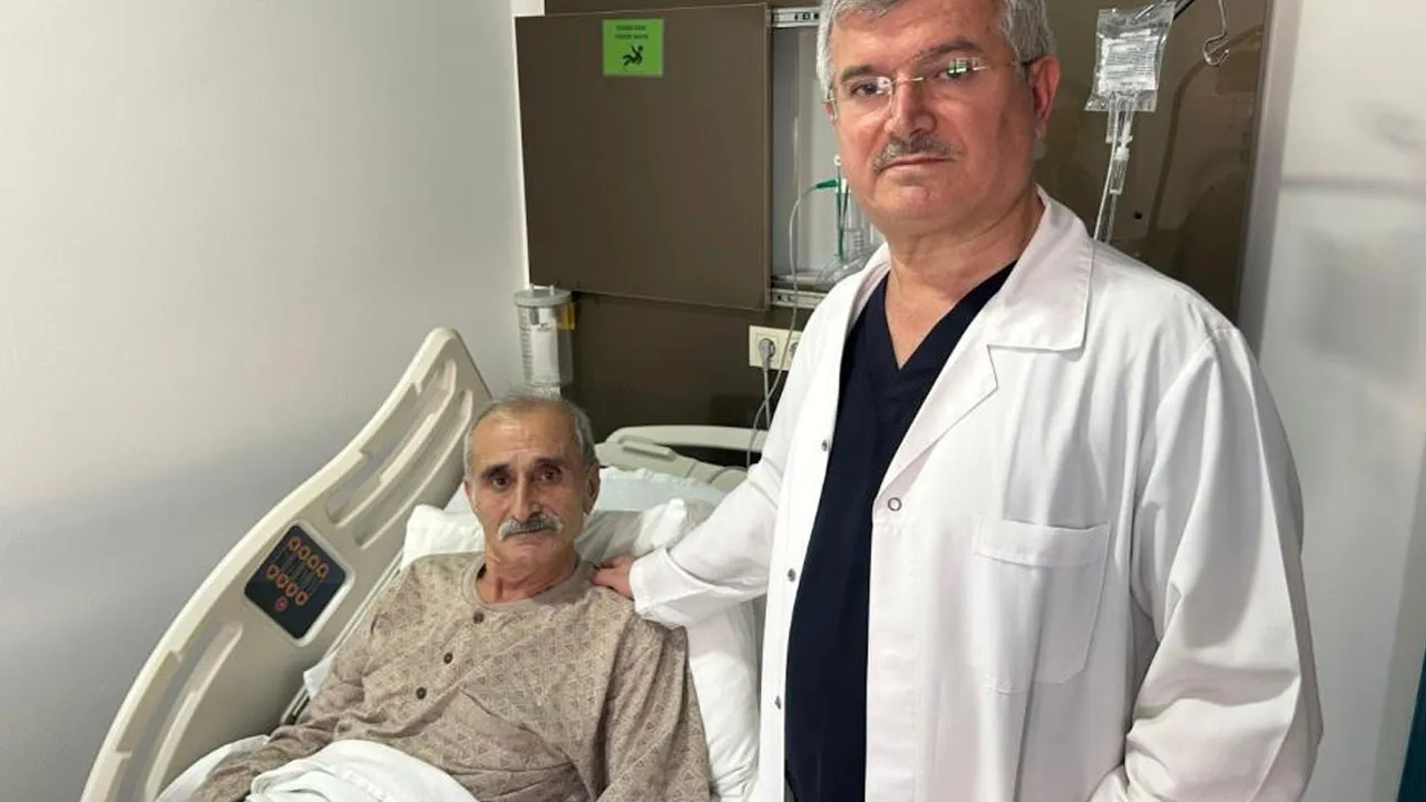 Binde bir görülen olay! Aynı anda iki kalp krizi geçirdi