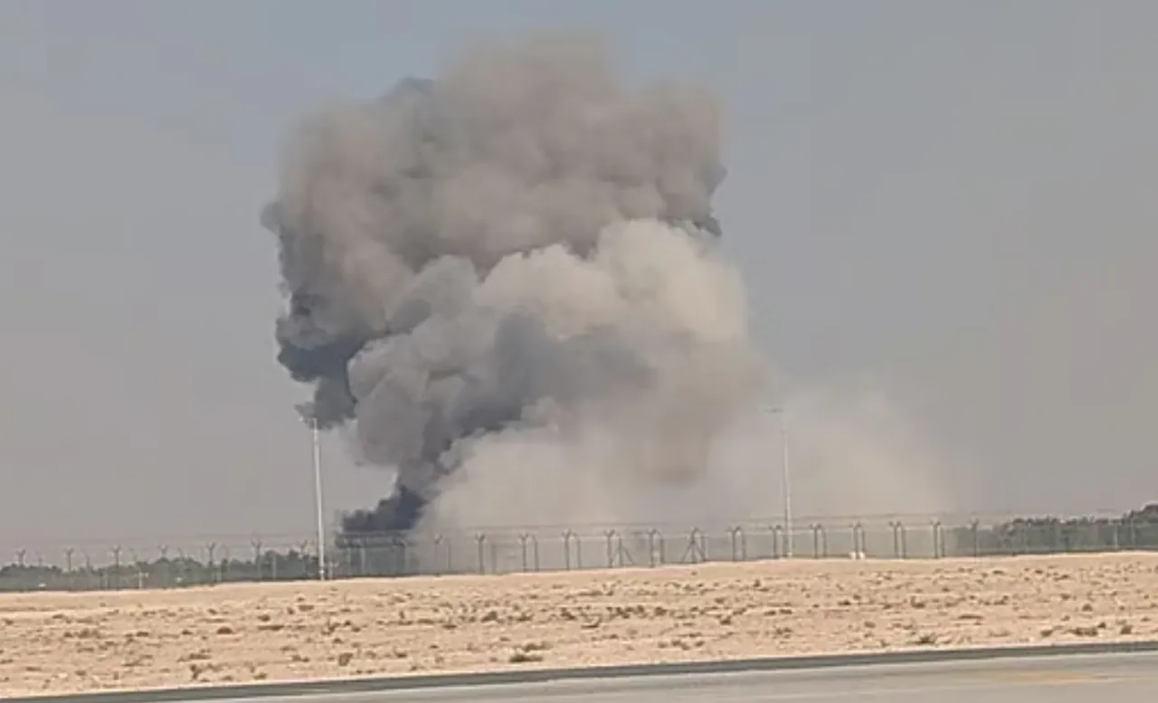 Birleşik Arap Emirlikleri’nde düzenlenen Dubai Hava Gösterisi, Hindistan'a ait HAL Tejas savaş uçağının gösteri uçuşu sırasında düşmesiyle karıştı. Uçağın pilotunun fırlatma koltuğunu kullanıp kullanmadığı henüz bilinmiyor.