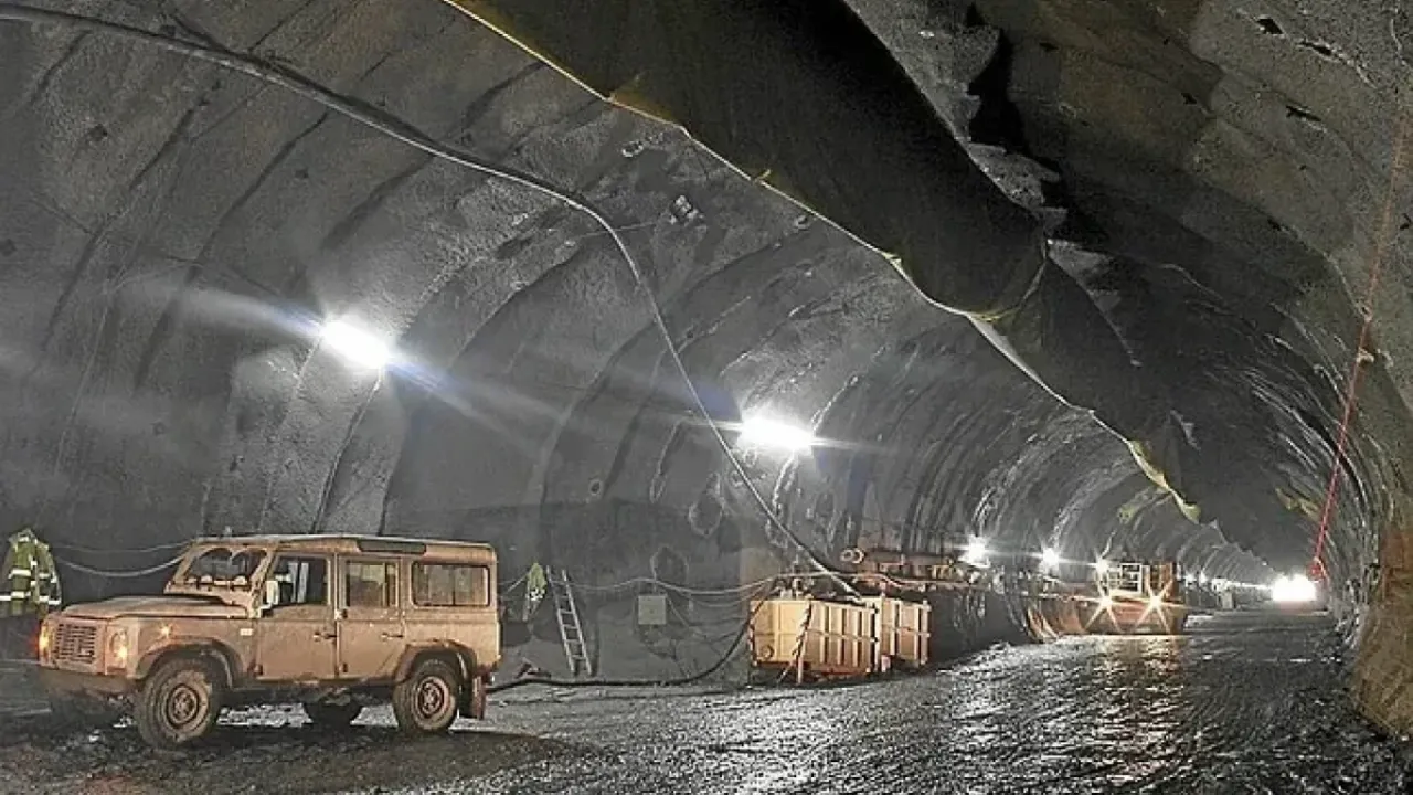 İspanya'da kömür madeninde toprak çökmesi! 1 ölü 2 yaralı