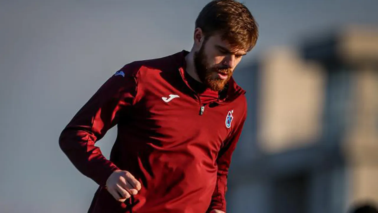 Başakşehir maçı öncesi Trabzonspor'da Batagov sevinci