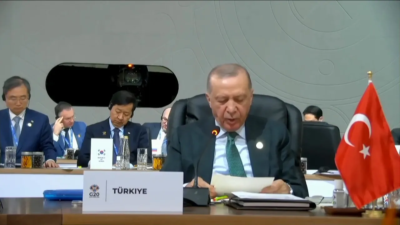 Cumhurbaşkanı Erdoğan, G20 Liderler Zirvesi'nde konuşuyor