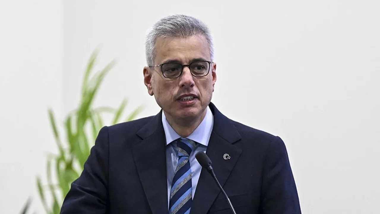 Sağlık Bakanı Prof. Dr. Kemal Memişoğlu