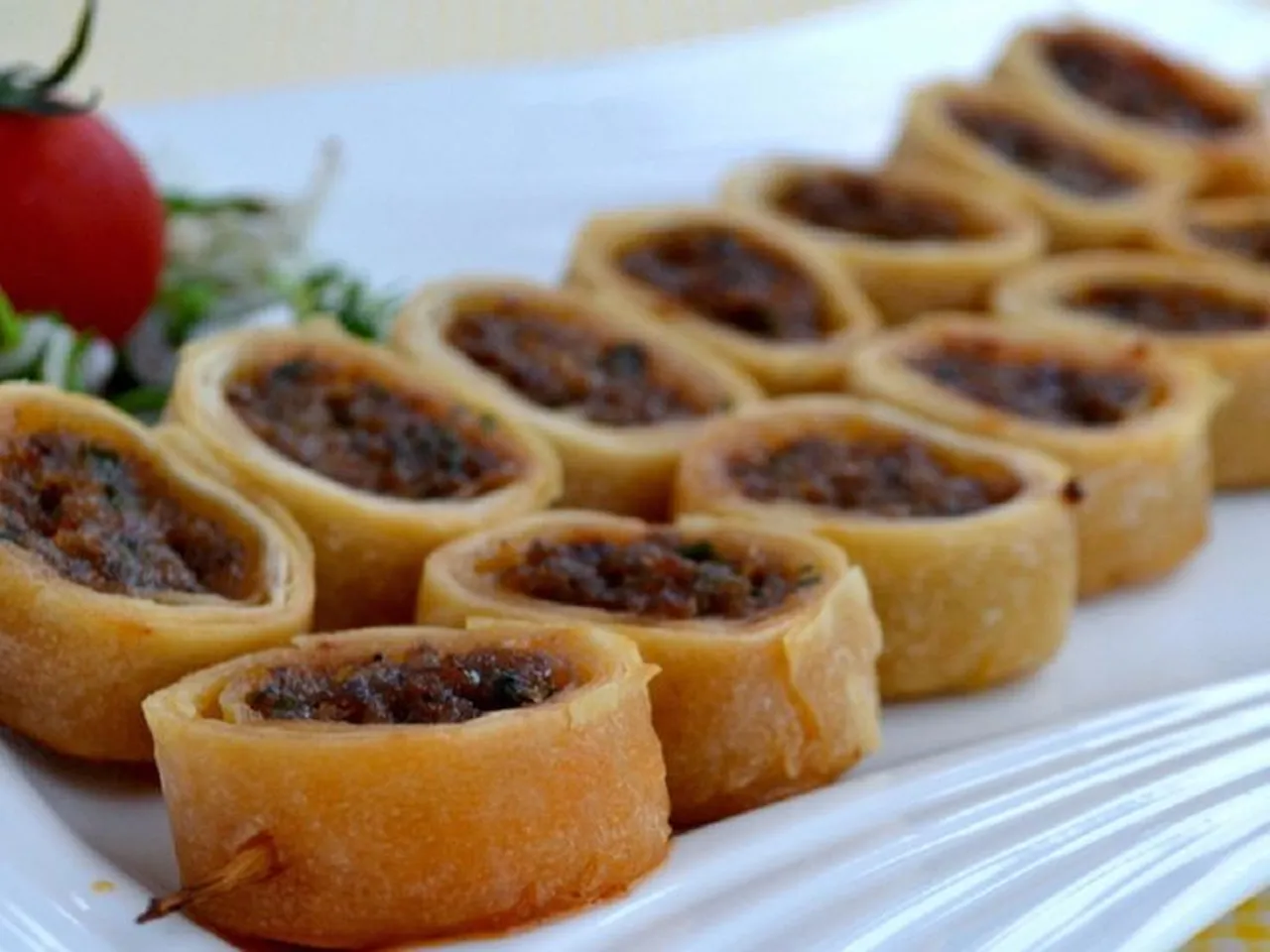 Darüzziyafe Köftesi