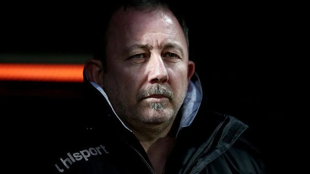 Beşiktaş Teknik Direktörü Sergen Yalçın