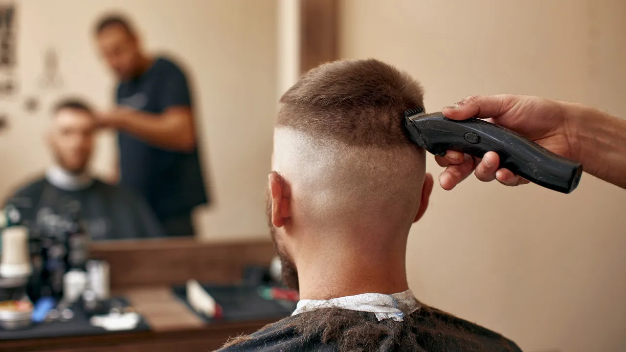 Şehir eşkıyaları internette şov yapıyor! Tas kafa mafyalar fenomen oldu