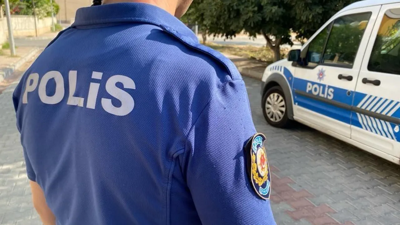 Şehir eşkıyaları internette şov yapıyor! Tas kafa mafyalar fenomen oldu