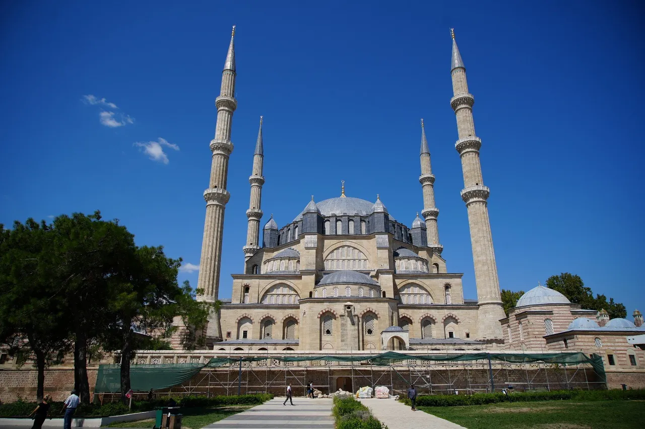 Selimiye Camii restorasyonuna mahkeme  dur  dedi! Telafisi güç zararlar denerek açıklandı