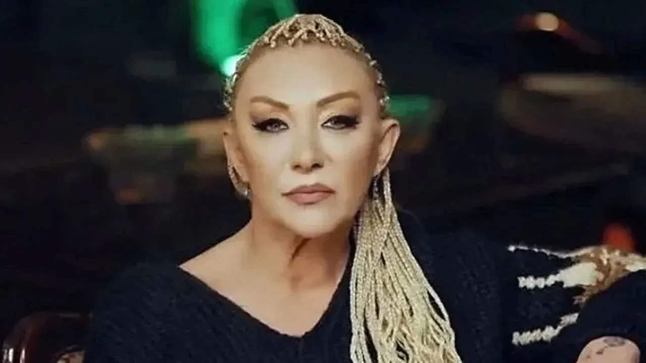 Ses kayıtları ve mesajlar gündem olmuştu! Güllü'nün kızı sessizliğini bozdu, iddialara cevap verdi