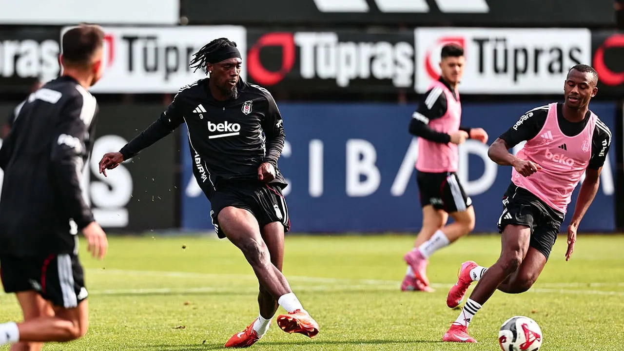 Beşiktaş Samsunspor ilk 11 belli oldu! Kadroda kimler eksik, kimler cezalı ve sakat?