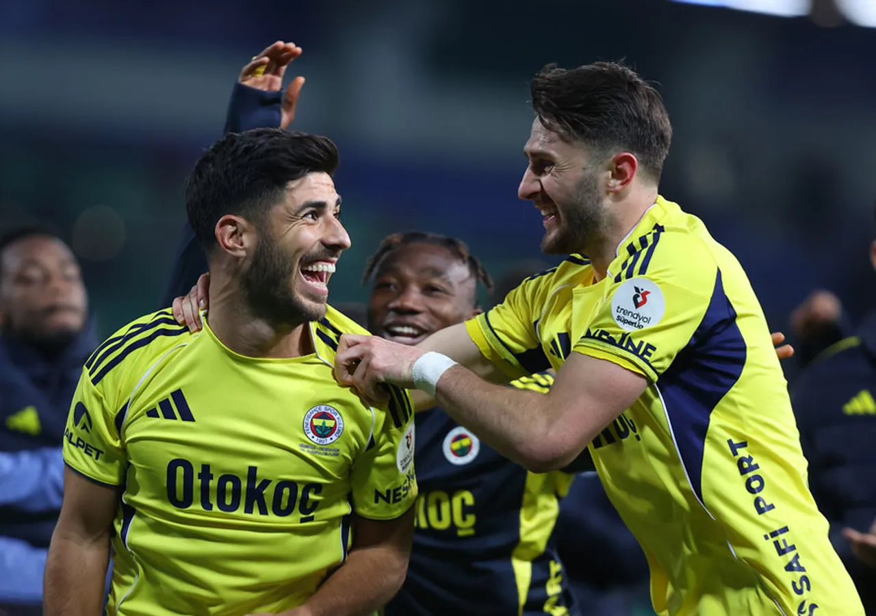 Marco Asensio ve İsmail Yüksek