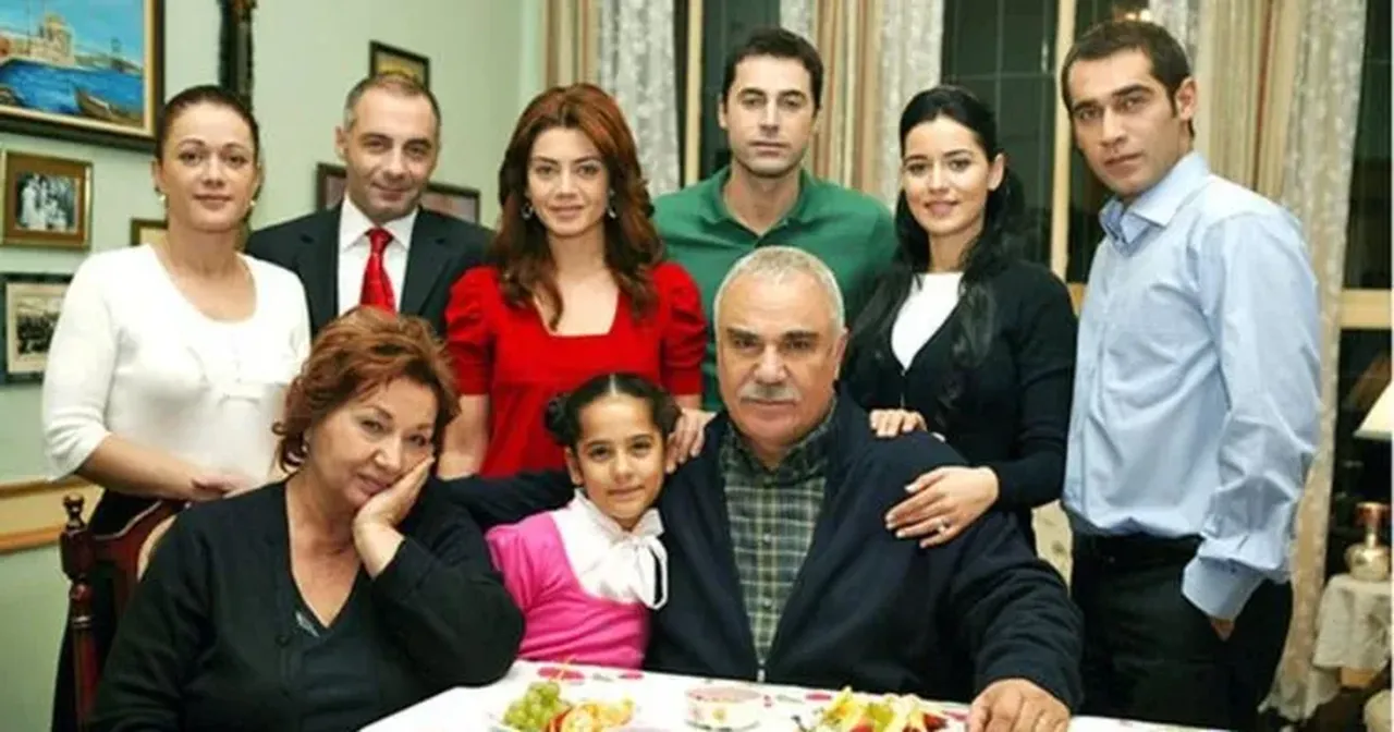 Yaprak Dökümü tekrarı en çok izlenen diziler kategorisinde üst sıralarda