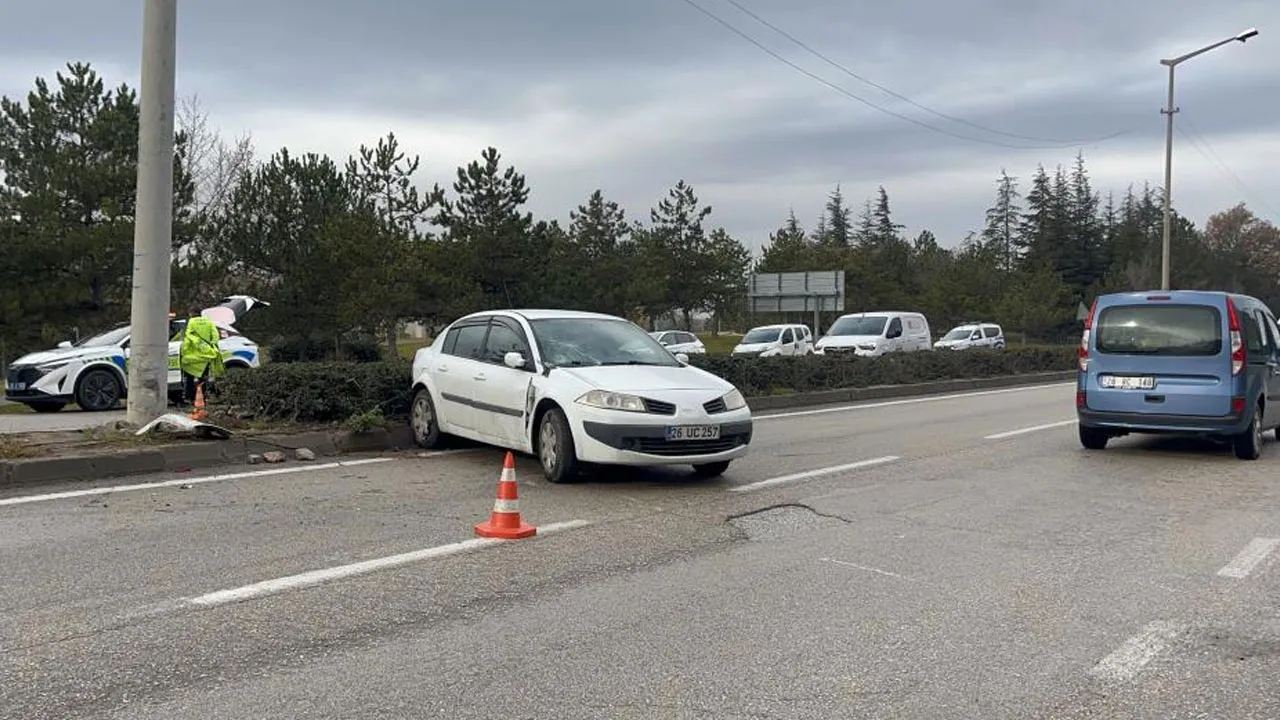 Incidente a Eskişehir: due pedoni morti dopo collisione con due veicoli