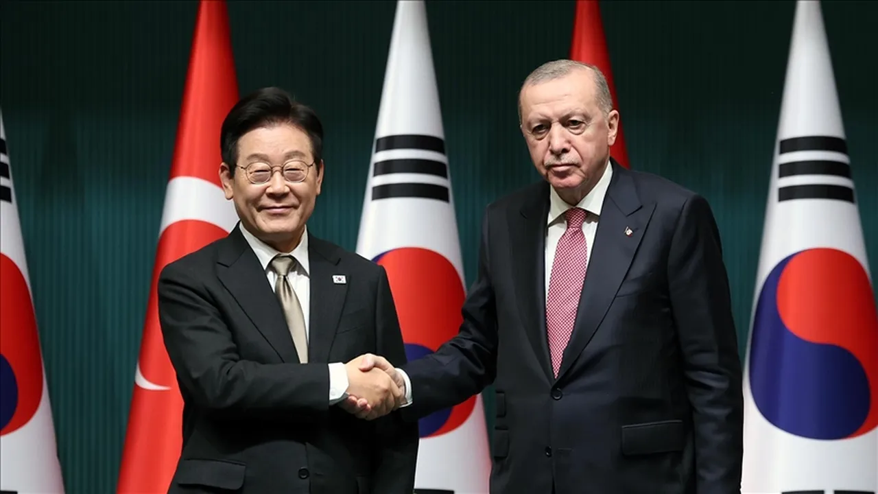 Cumhurbaşkanı Erdoğan ile Güney Kore Devlet Başkanı Lee Jae Myung